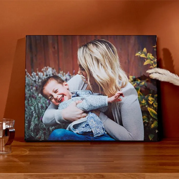 Foto na platno - kvalitná tlač obľúbenej fotografie na odolné plátno, ideálne ako umelecký dekor do interiéru